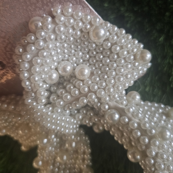 Sincerely Jules Gorgeous Pearl hairclip - Picture 12 of 15